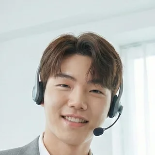 앱카드결제현금화 화면 차례 이용 후기 남OO 님 얼굴 사진
